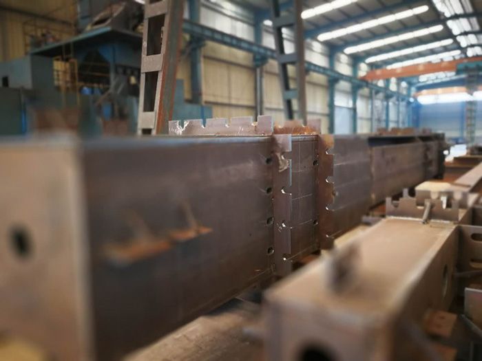 圓柱、箱型柱、十字形柱